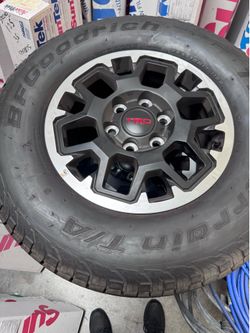 TRD off-road wheels and tire set