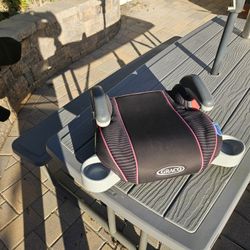 Graco Booster Seat Like New With Cup Holders