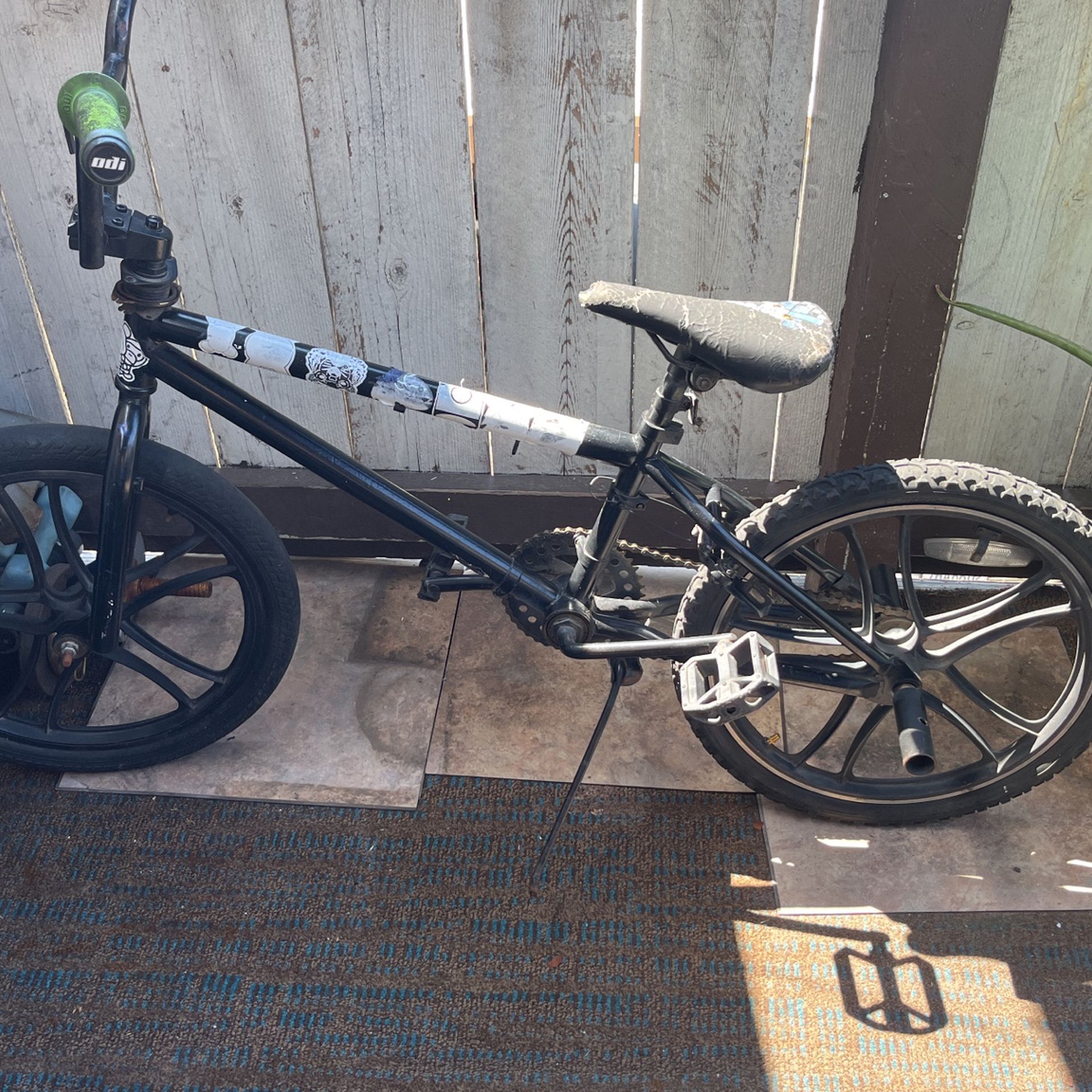 Black Mongoose Bmx Bike for Sale in Fontana, CA OfferUp