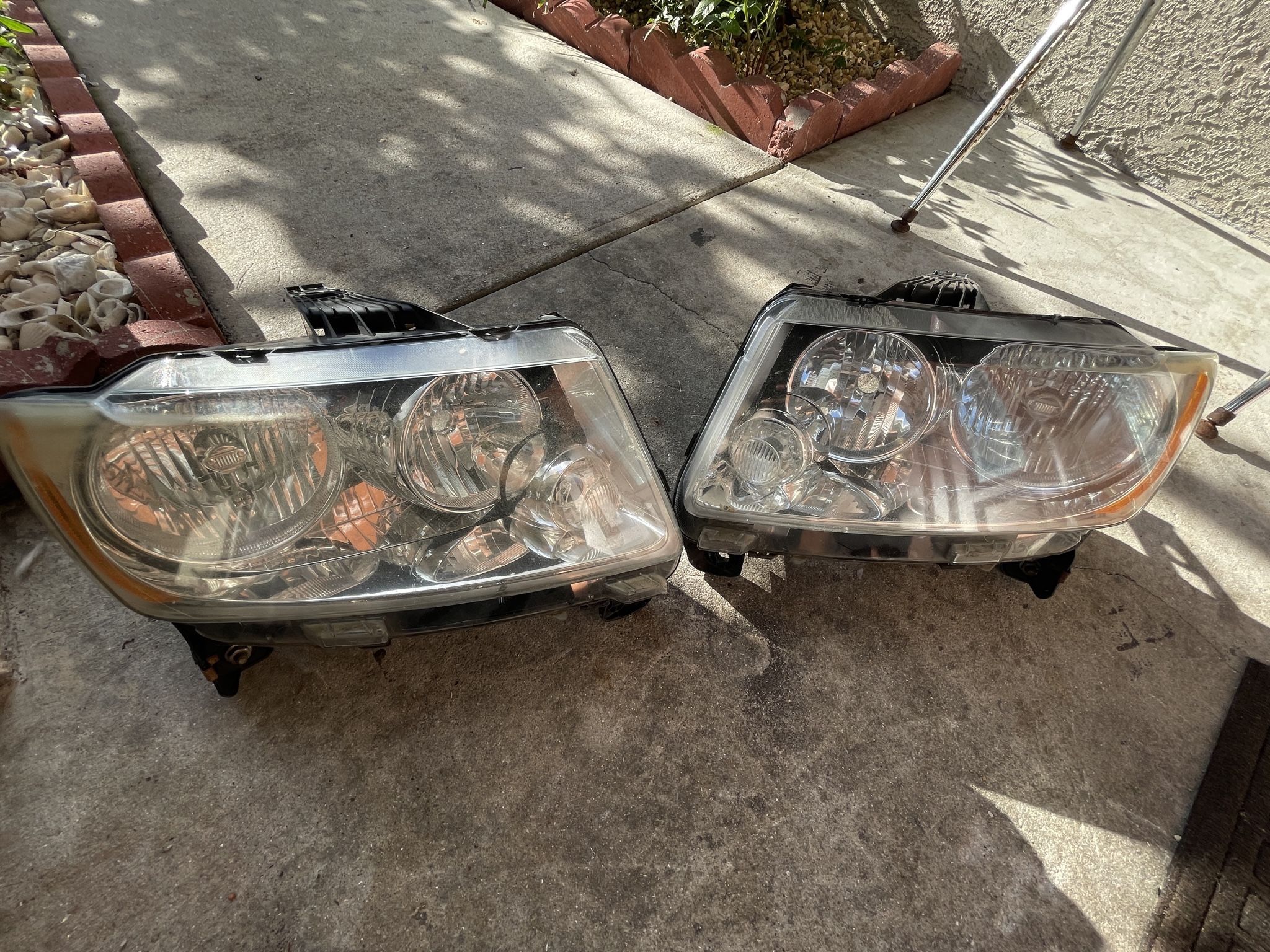 Used Jeep Compass 2011 Headlights