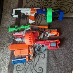 (Can Be Sold Seperitly)Nerf Guns! 