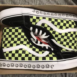 Brand New Vans Size 13 Men’s
