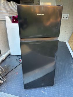 Hisense  fridge dcc do