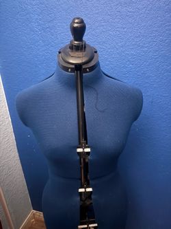 Dress form