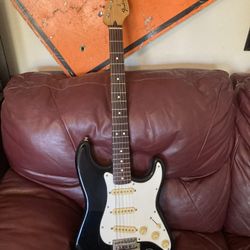Vintage Fender Stratocaster Electric Guitar. Works and plays good. Pickup @ Kempsville library in Virginia Beach
