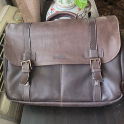 Kenneth Cole  Leather Bag