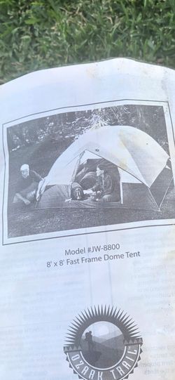 New camping tent size 8x8