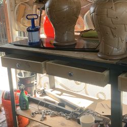 Heavy Duty Metal And Wooden Work Shop Tool Table