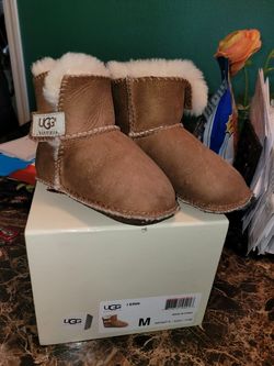 UGG infant boots