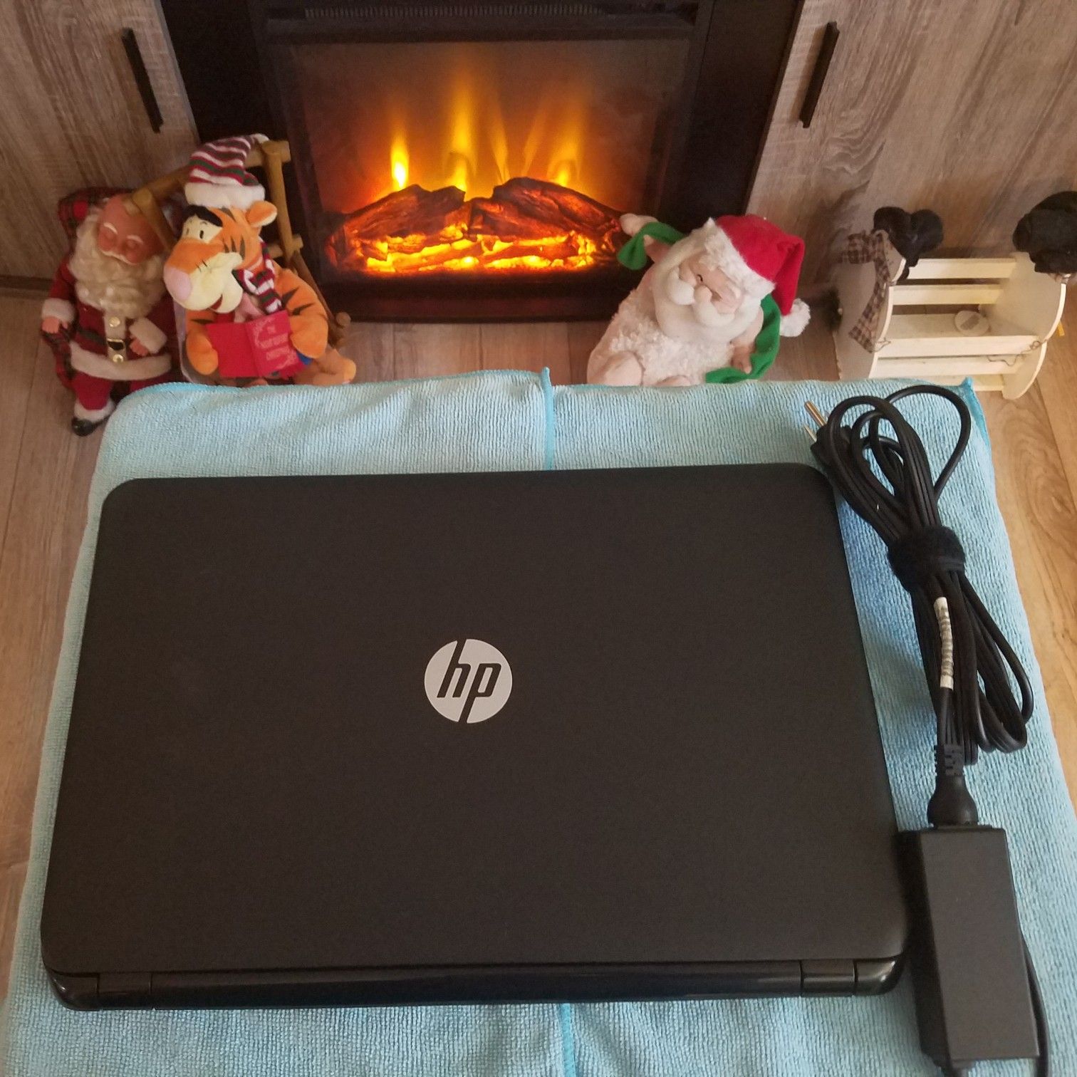 HP 15 r029wm Laptop