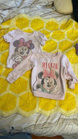 Dress up your little girl in this original Disney MINNIE Mouse , perfect for any fan of the iconic character.