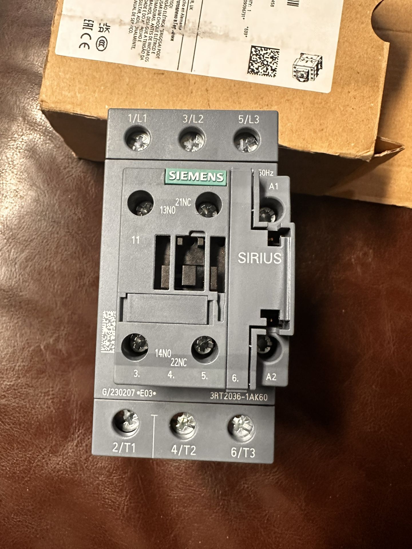 Siemens Contactor 3RT2036-1AK60