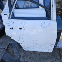 Toyota 4runner Right Rear Door Oem 