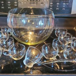 Vintage Reikes Crisa Crystal 14 Piece  Punch Bowl Set