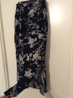 Unique double patterned skirt