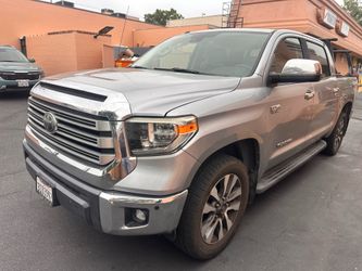 2019 toyota tundra V8
