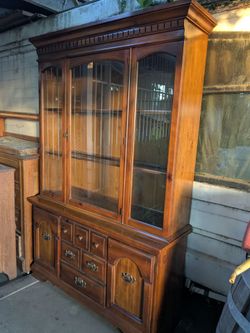 China hutch