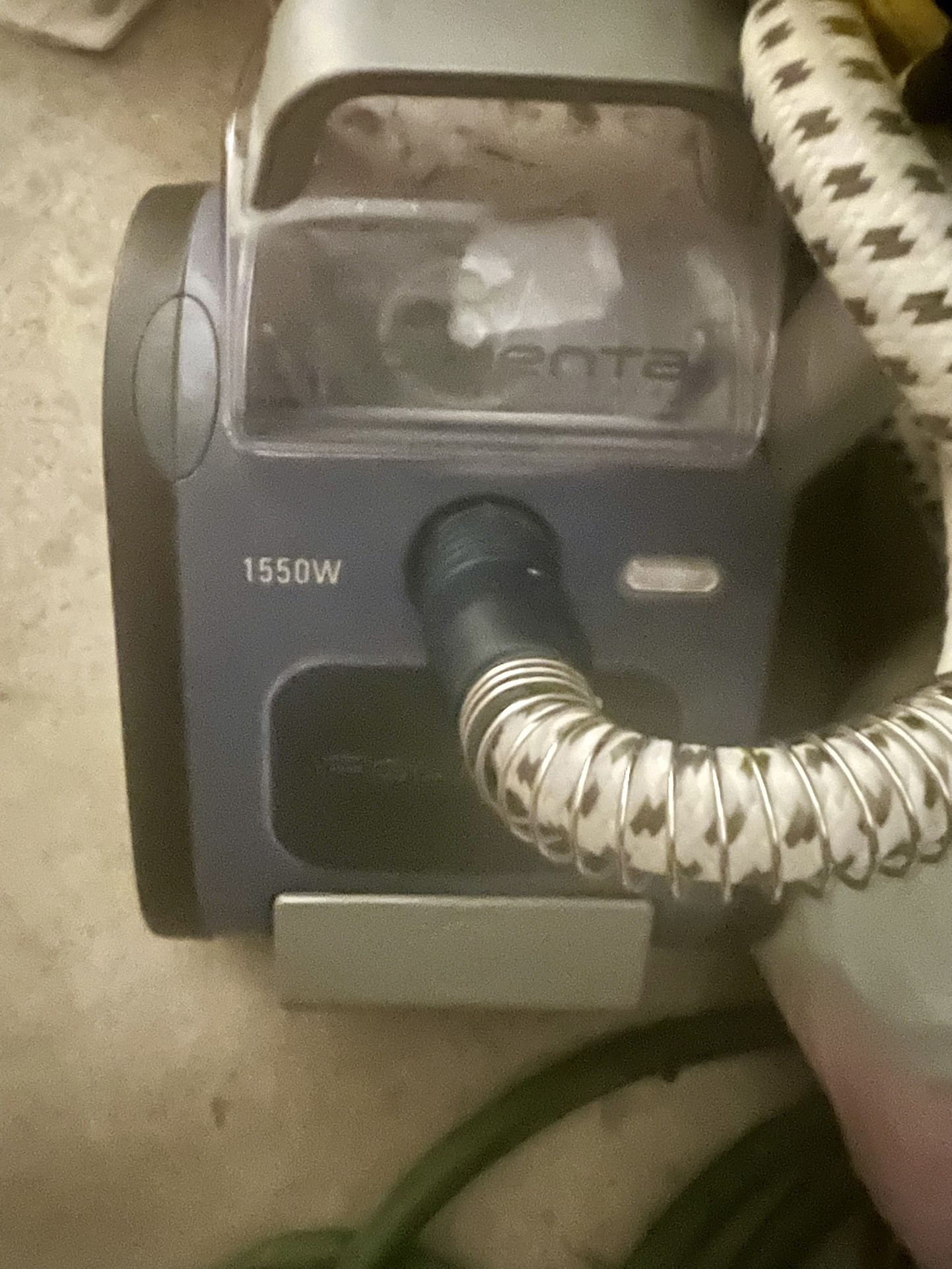 Free: Rowenta Garment Steamer (1500W) 👕