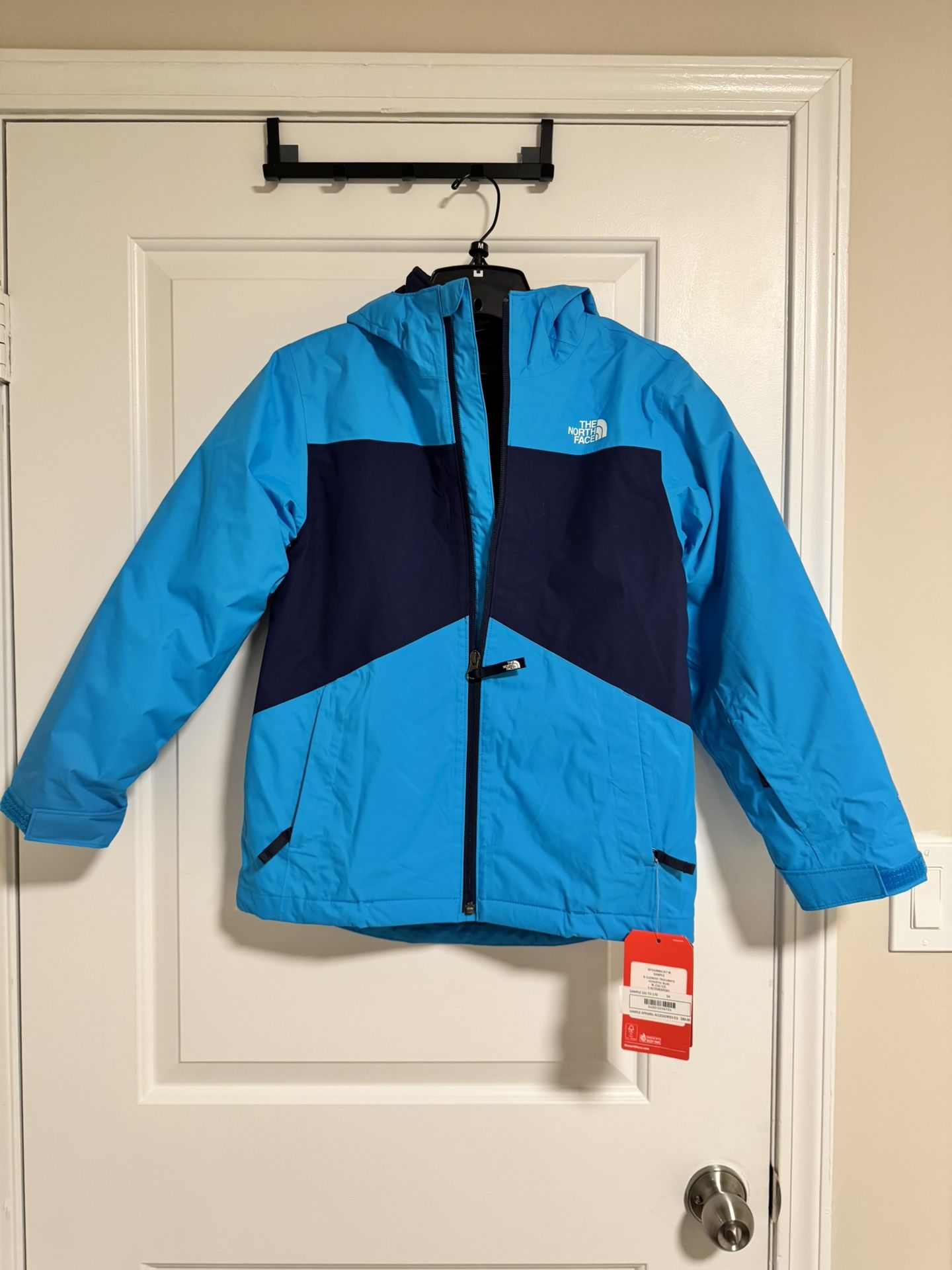 The North Face Boys’ Clement Triclimate 3-in-1 Jacket – Acoustic Blue (M, 10/12)