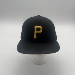 (36) Pittsburg Black And Yellow Hat Size 7 1/4 