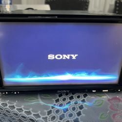 Sony double din Estereo DVD Bluetooth navigation asking $130