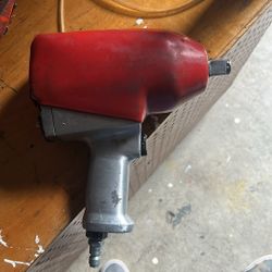 Snap On pneumatic impact driver