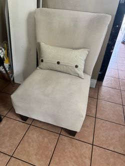 Beige. Sillon buenas condiciones