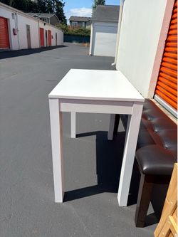 White desk