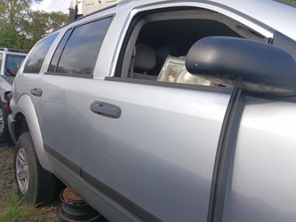 Parts for 2006 Dodge Durango Adventurer SLT