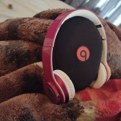 Dre Beats Fuschia  Wireless Headphones