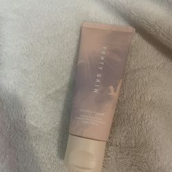 Fenty skin hydra vizor spf 15 sunscreen hand cream