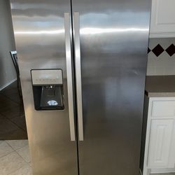Refrigerator Ice Box