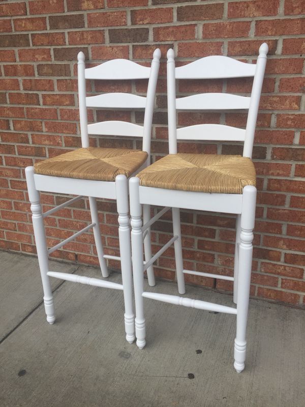 New Ladder Back Rush Seat Bar Stools 30 White Set Of 2 Furniture New Ladder Back Rush Seat Bar Stools 30 White Set Of 2 Furniture In Columbia Sc Offerup