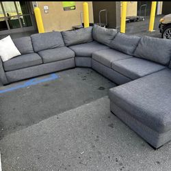 4pc Grey Sectionals 