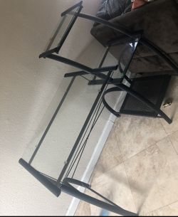 Computer desk