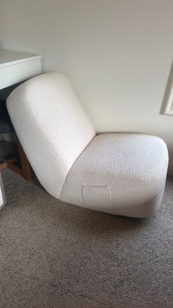 Threshold Sherpa Cream Floor Lounge Chair