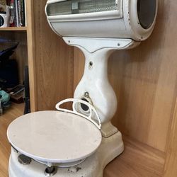 Vintage Meat Scale. 
