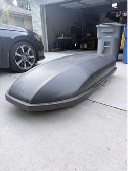 Yakima SkyBox 18 with TimberLine Towers and CoreBars – Complete Roof Rack