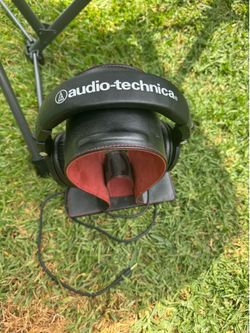 Audio-Technica ATH-M50XBT2 Bluetooth Closed-Back Headphones Black