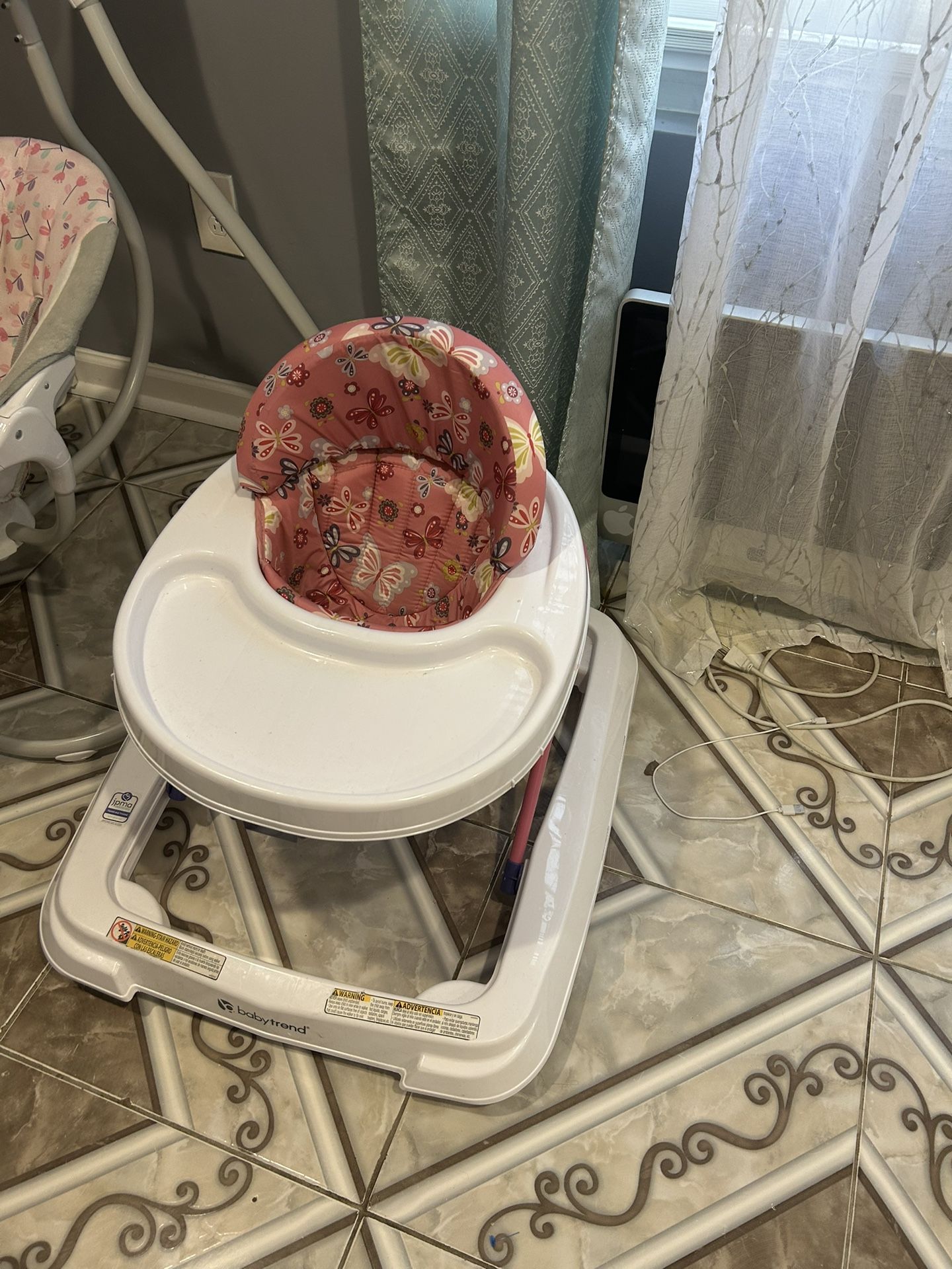 Baby walker 