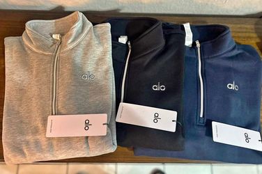 sweater alo
