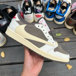 𝐎𝐧l𝐲 𝐫𝐞𝐩l𝐲 𝐨𝐧 𝐈 G : 𝐓𝐎𝐏𝐤𝐢𝐜𝐤𝐬𝟒𝟒𝟒                                          Jordan 1 travis scott reverse mocha