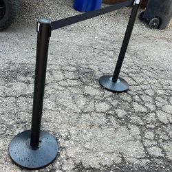 Global industries- Retractable Belt Stanchion  