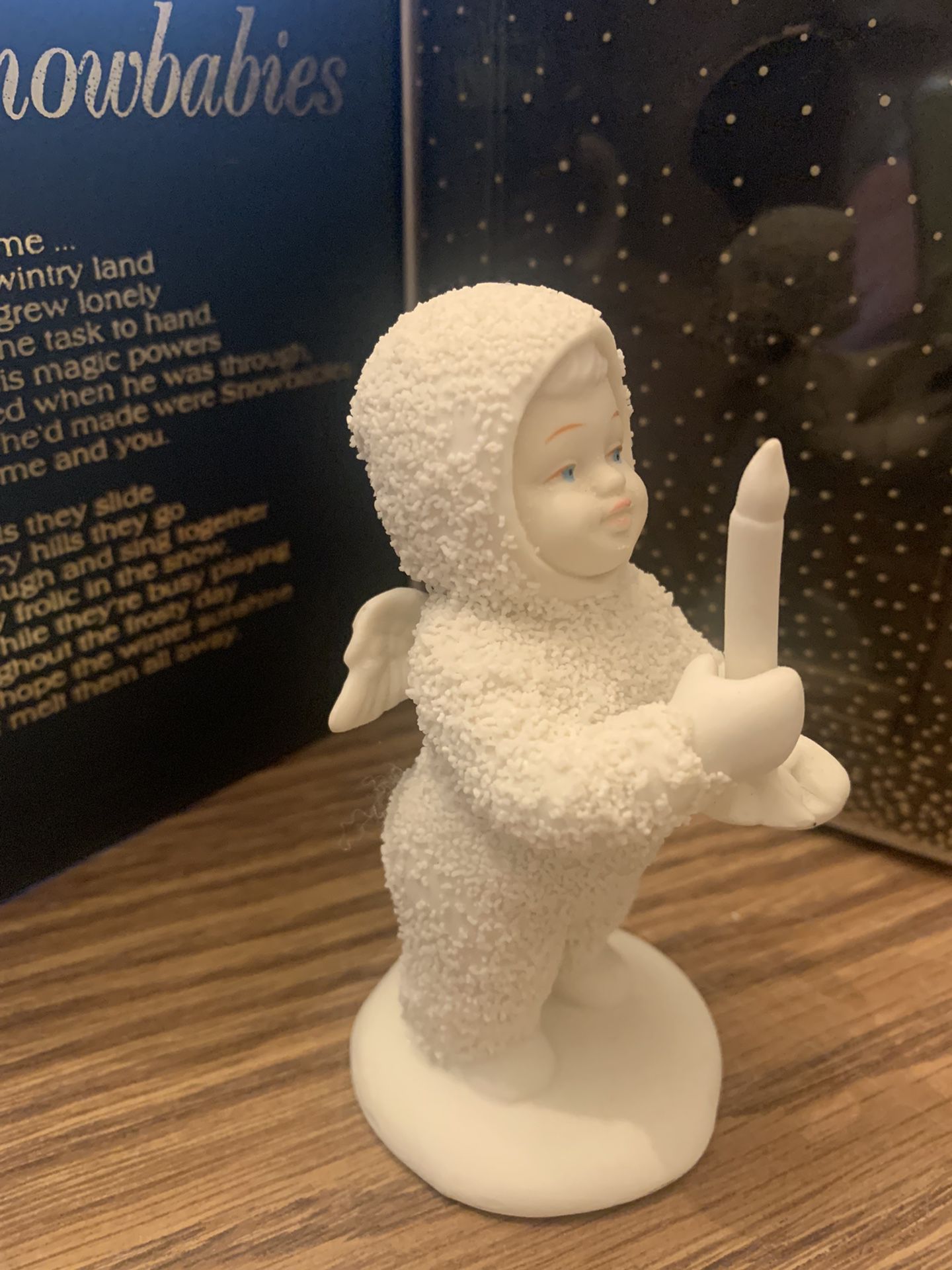 Snowbabies figurine