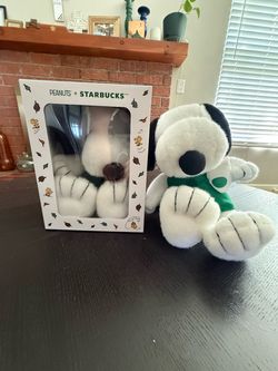 Starbucks x Peanuts plush