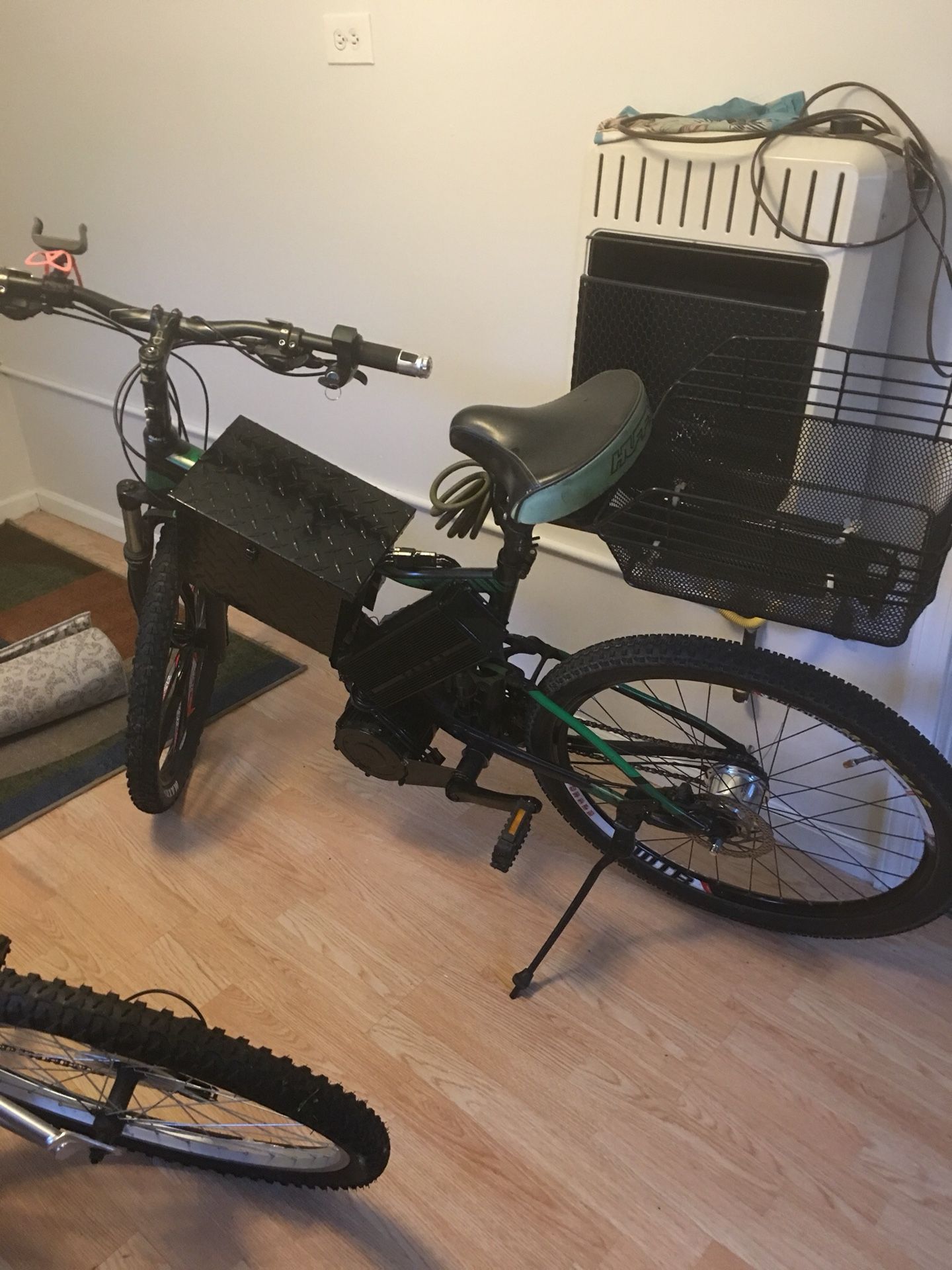 Electric bike kits for sale. I build to suit. This one is 18000w top speed 150mph. Can go 70-100 miles before charging