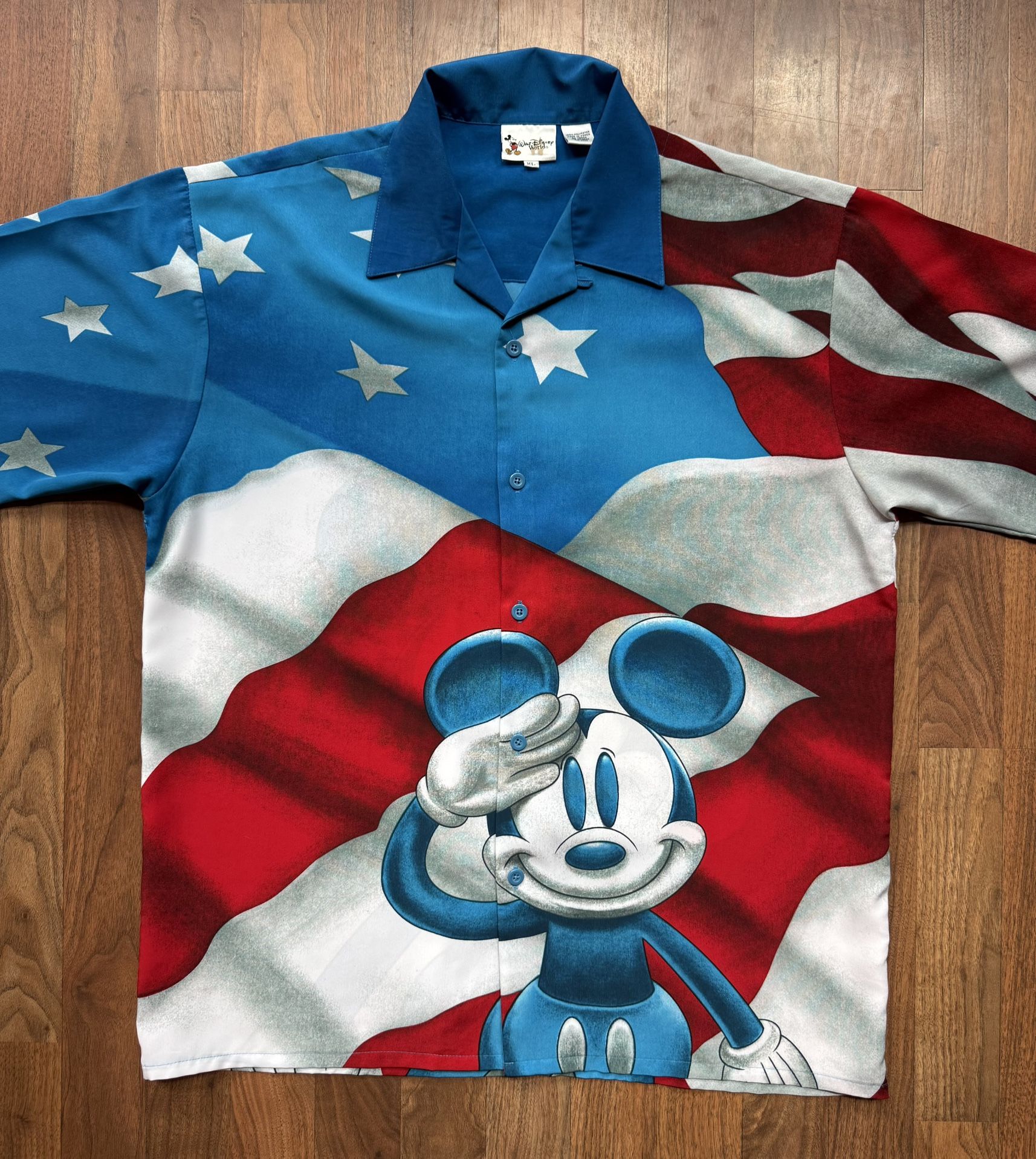 VTG Disney World Mickey Mouse Salute USA Flag Red Blue Shirt Mens XL Patriotic