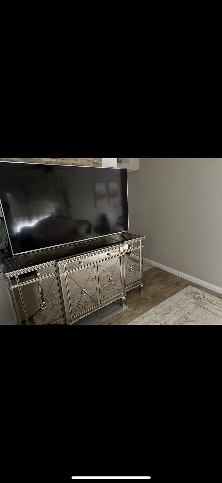 70inch Buffet Table/ Tv Stand