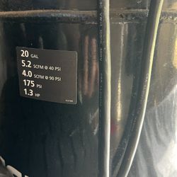 Husky- 20gallon 175psi Air Compressor 