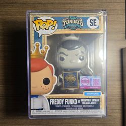 FREDDY FUNKO AS  KNIGHTFALL BATMAN (BLACK & WHITE  LE 1000 PCS SDCC FUNDAYS 2026